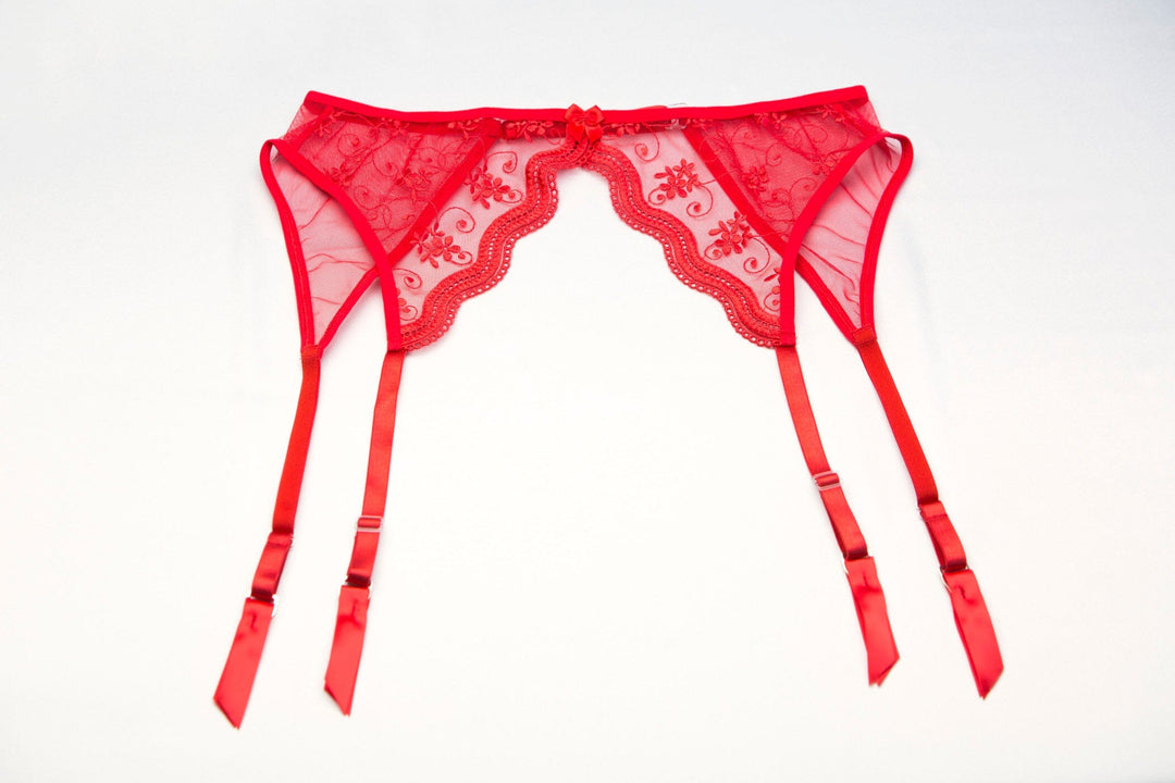 Intimate Attitudes Plus Size Scalloped Embroidery Garter Belt in Red
