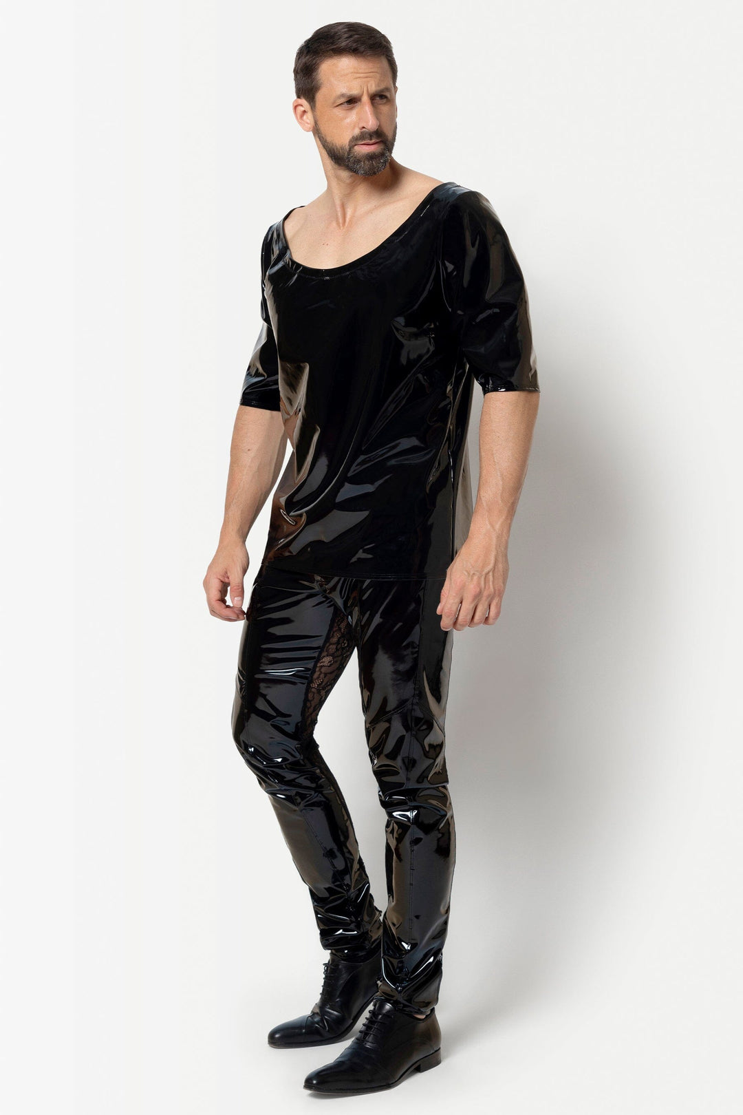 L'HOMME ALRIK Vinyl Oversized Shirt in Black 