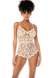 Mapale Embroidered Lace Romper in White 