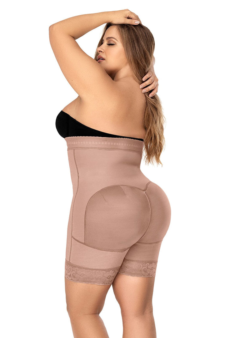 High Waist "Pull On" Short