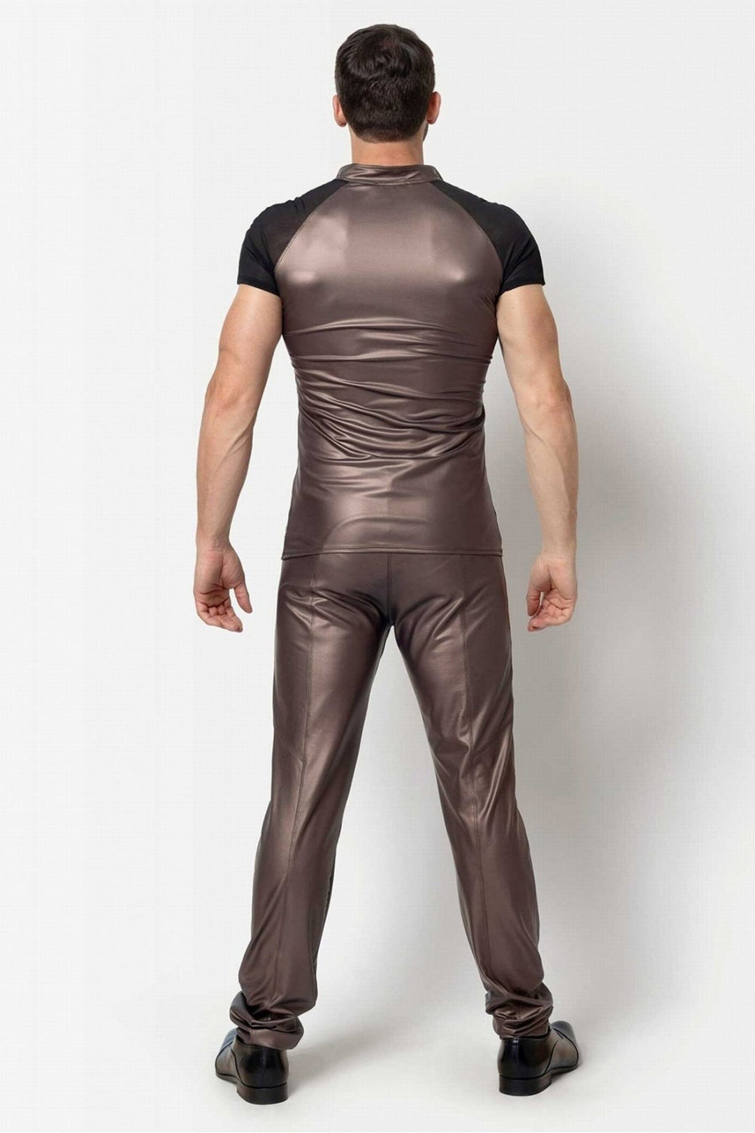 L'HOMME KETIL Shiny Wetlook T Shirt in Brown 