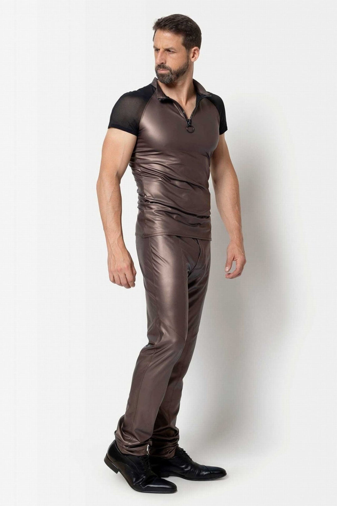 L'HOMME KETIL Shiny Wetlook T Shirt in Brown 