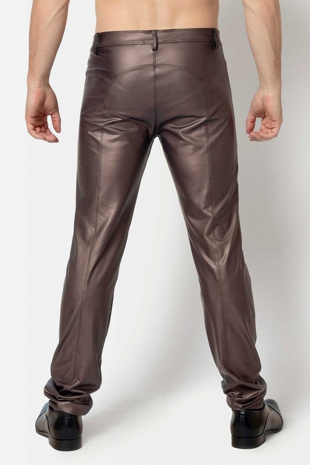 L'HOMME KETIL Wetlook Trousers in Brown 