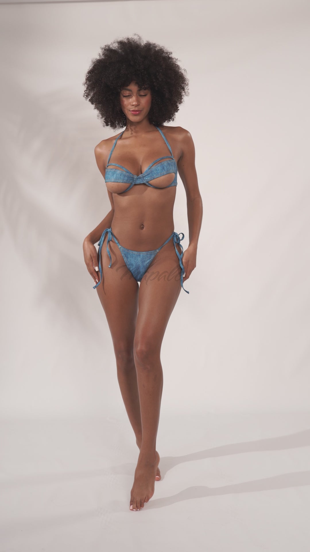 Underwired Two Piece Swimsuit with Underboob Cut-Out Design
