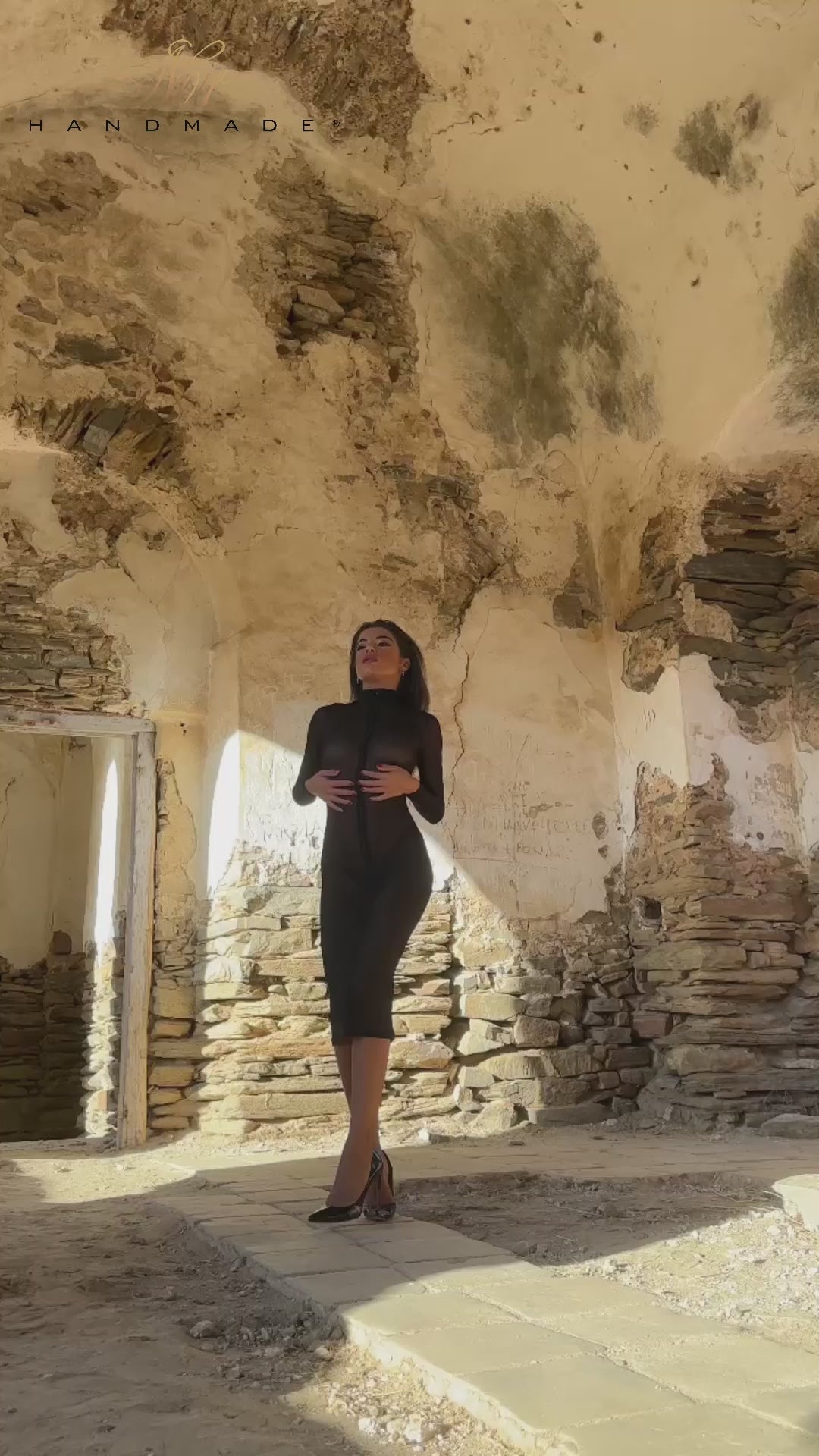 Noir Handmade Ecstasy Tulle Midi Dress in Black 