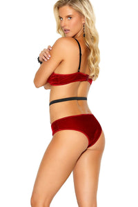 Elegant Moments Velvet And Lace Set With Underwire Cups in Red 