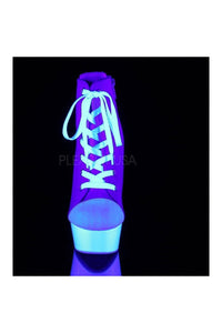 Pleaser DELIGHT-600SK-02 Platform Ankle Boot in PInk Canvas