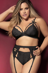 Mapale Plus Size Bra Set with Garter Belt in Black  from SexyShoes.com
